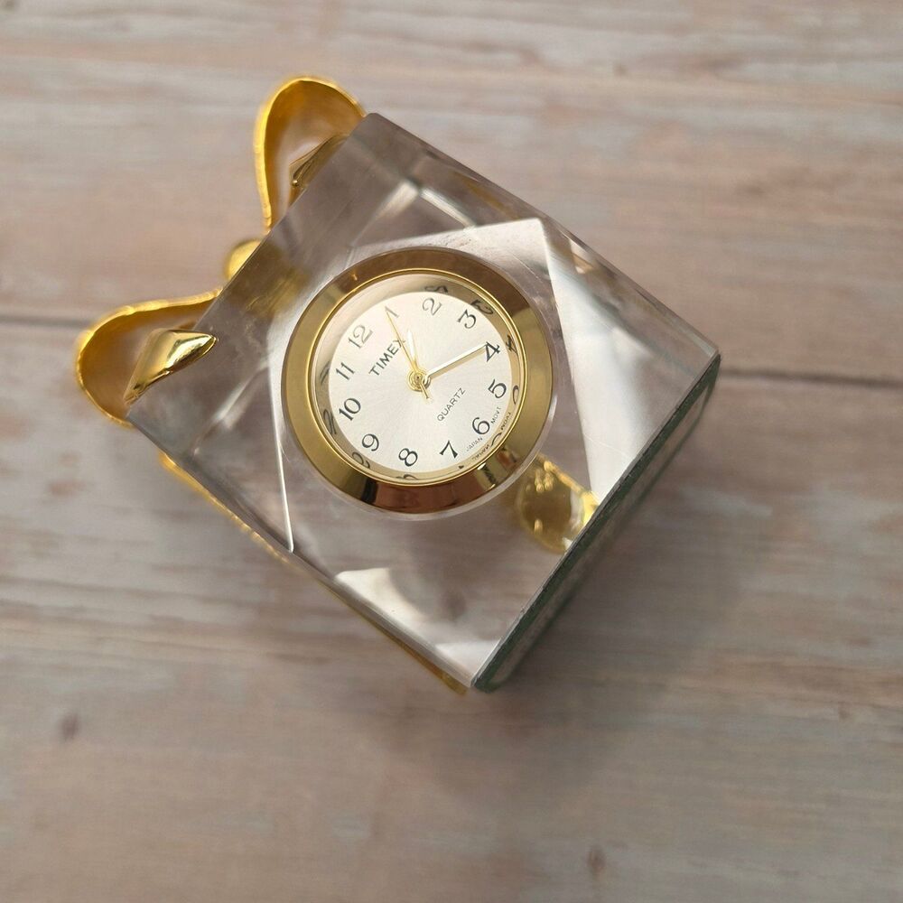 Timex Miniature Clock - Picture 2 of 10